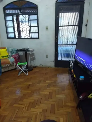 Casa no Santa Teresa, ótima localização.