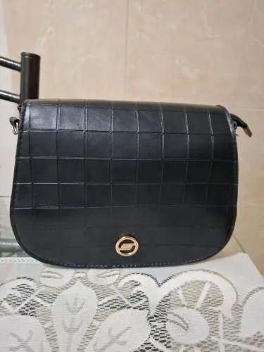 Bolsa de couro preta média - USADO