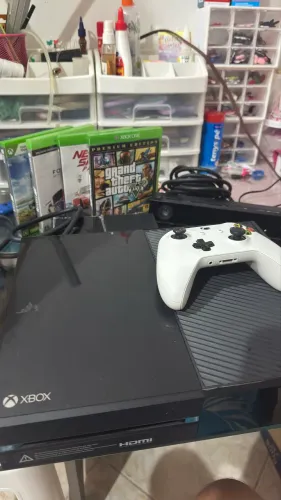 Xbox One Fat + 1 Controle + Jogos