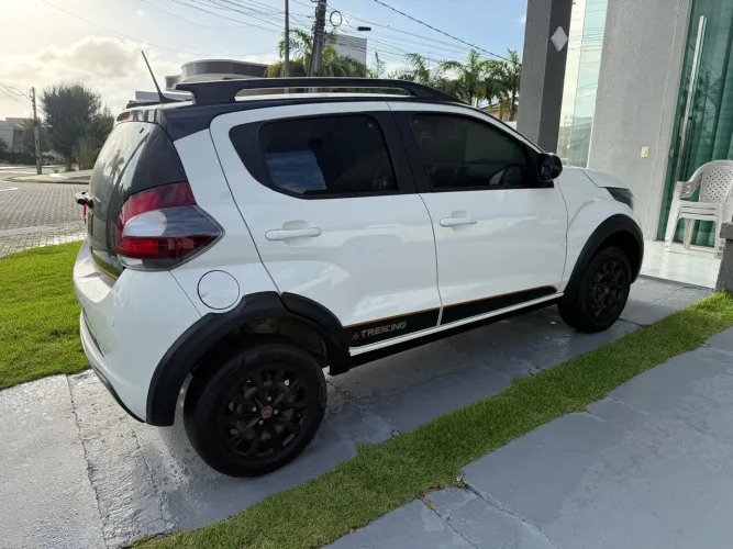 Fiat Mobi Trekking 1.0 Flex 5P 2024