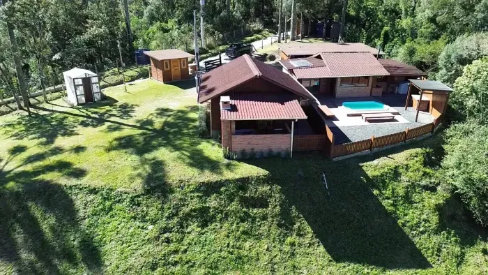 Terreno Rural com 2 casas e escritório á venda em Urubici