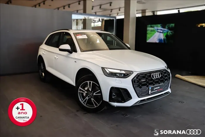 Audi Q5 Perf. Black 2.0 TFSIe S.tr. QT (hib.) 2022
