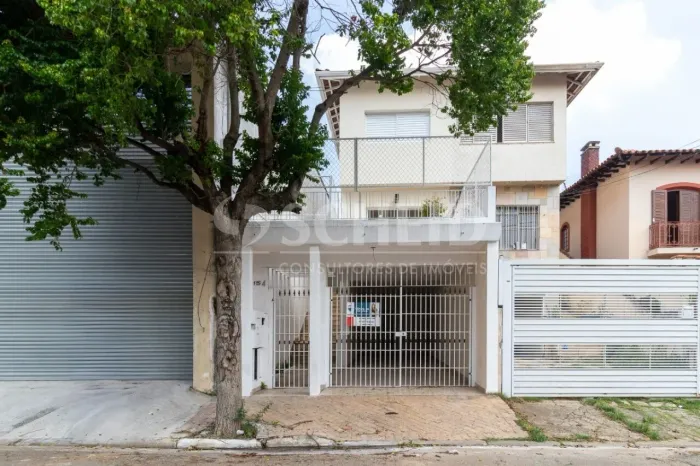 Casa à venda na Vila Mascote, 181m² sendo 5 quartos, 3 vagas