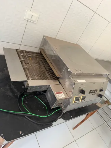 Forno esteira eletrônico