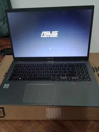 NOTEBOOK ASUS 10ªG 256GB 4GB DDR4 M2 PLACA GRÁFICA UHD GRAPHICS *NÃO ACEITO TROCAS*