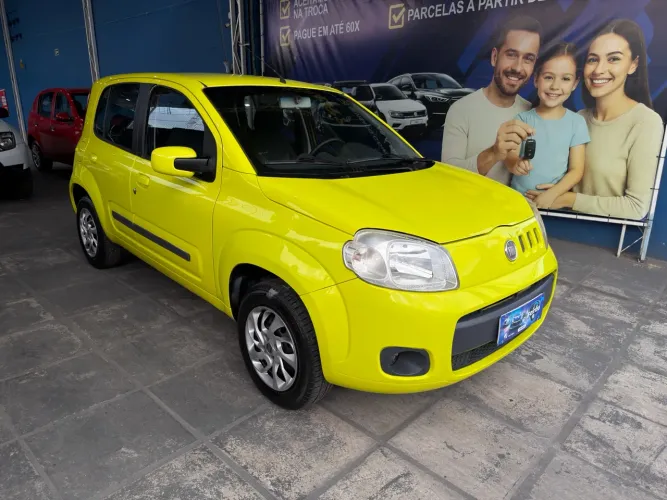 Fiat Uno Vivace Celeb. 1.0 EVO F.flex 8V 5P 2011