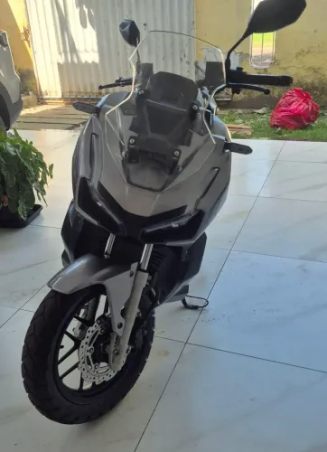 Honda ADV 150