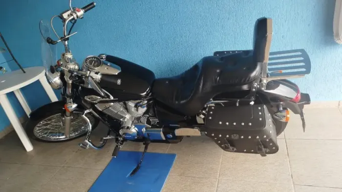 HONDA/SHADOW 750