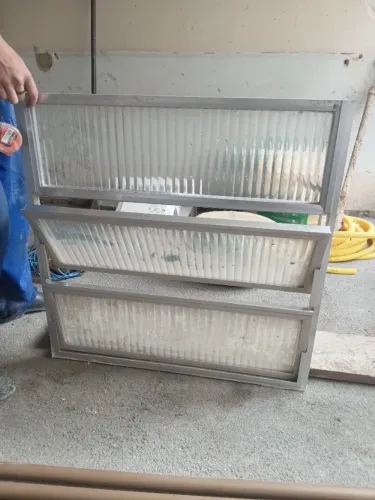 Vendo basculante 82x82