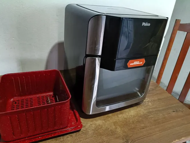 Airfryer Philco 15 litros semi-novo