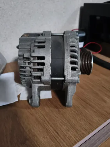 Alternador Nissan March/Versa 1.6 2015/...