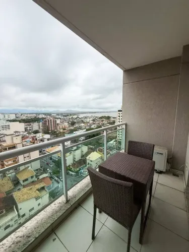 Flat Ramada todo mobiliado com 1 quarto, 1br, 1vg, varanda em Imbetiba - Macaé - RJ