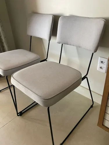 Cadeira moderna de linho