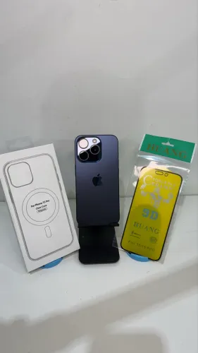 iPhone 15 pro Titânio azul