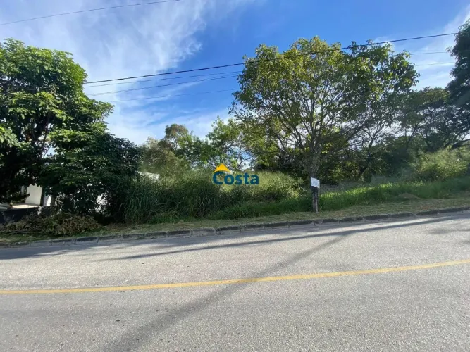 Lote a venda no condomínio Ouro verde em Betim