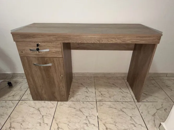 Mesa Escritório/ Escrivaninha