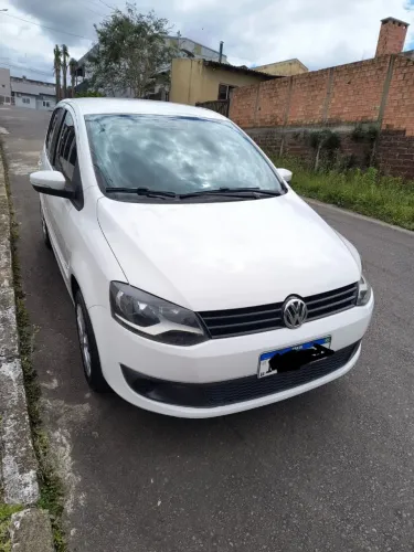 Volkswagen Fox 1.0 MI Total Flex 8V 5P 2013