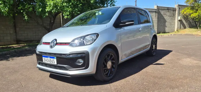 Volkswagen Up! Connect 1.0 TSI Total Flex 12V 5P 2020