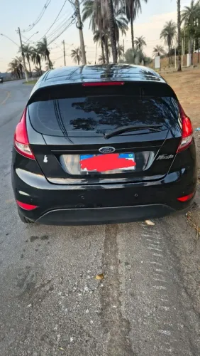 Ford Fiesta 1.5 16V Flex Mec. 5P 2014