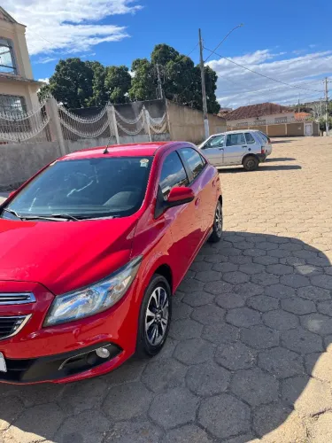 Chevrolet Onix Hatch LTZ 1.4 8V Flex Power Mec. 4P 2014