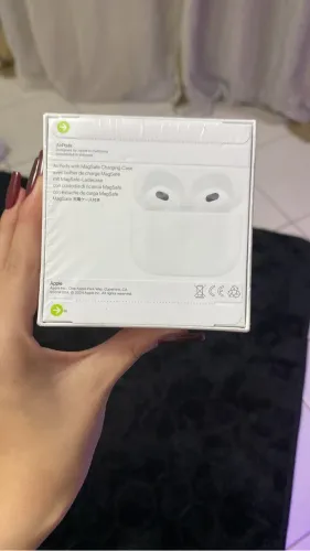 AirPod 3 