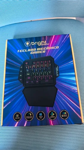 TECLADO MECÂNICO GAMER BRIGHT (RGB)