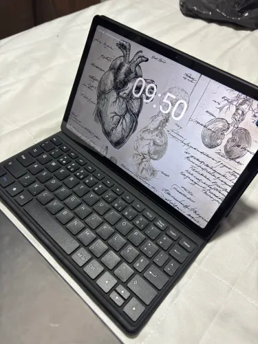 Tablet Positivo com teclado 3 meses de uso