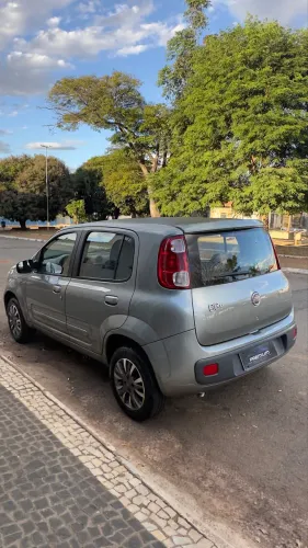 Fiat Uno Vivace Celeb. 1.0 EVO F.flex 8V 5P 2012