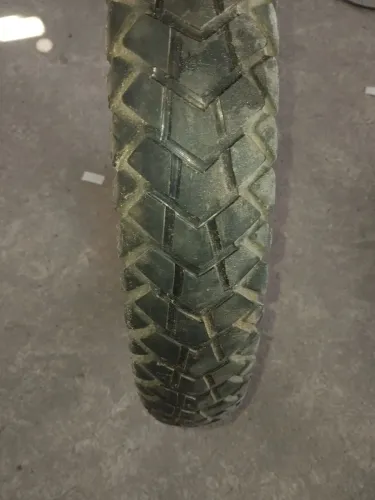 Pneus de moto