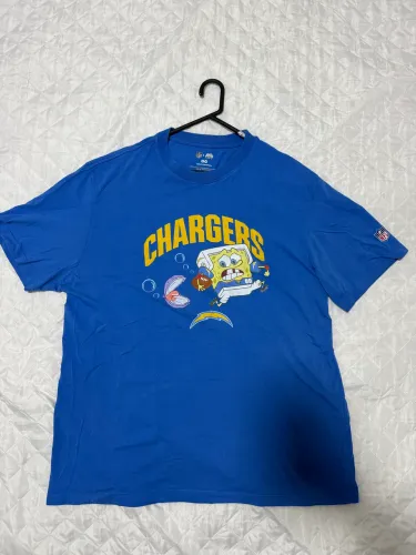 Camiseta NFL x Bob esponja Los Angeles chargers