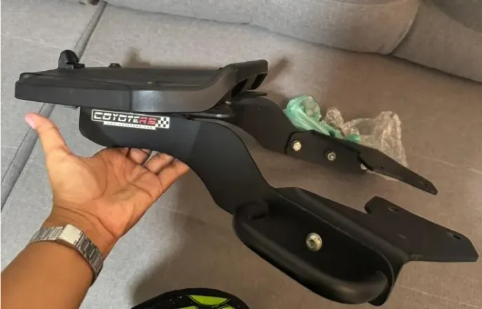 Suporte Coyote + Baú Givi 27L - FZ25