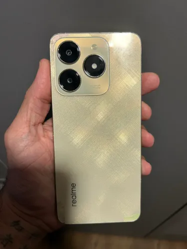 Realme C61 (precisa trocar a tela)