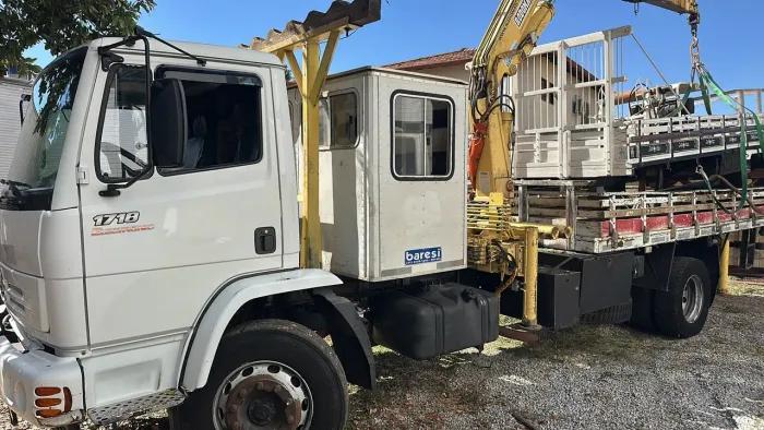 MB 1718  2010 ÚNICO DONO MUNCK 15.000