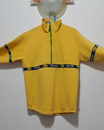 Blusa de moletom do Brasil!! Tam G,