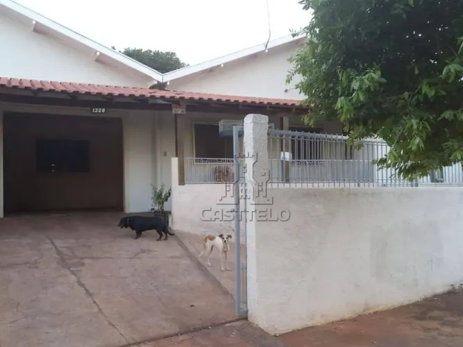 Casa à venda, 80 m² por R$ 330.000 - Jardim Panorama - Cornélio Procópio/PR