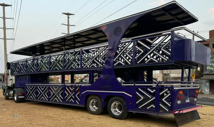 Carreta da alegria , carreta furacão , trem balada , trem da alegria 