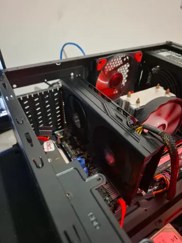 Rx580 8gb tem conversa no valor