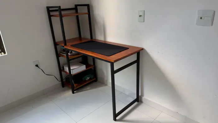 Escrivaninha de Estudos