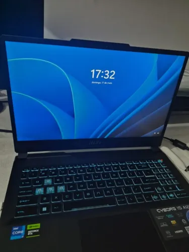 Notebook MSI Cyborg A12V