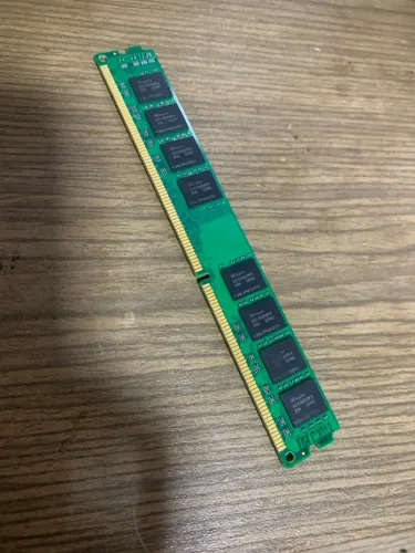 Memória RAM Kingston 8GB DDR3 1333MHz Desktop (KVR1333D3N9/8G)