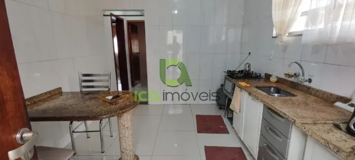 Casa à venda em São José-SC, Bairro Areias: 3 quartos, 1 suíte, 81,40m² - Conforto e priva