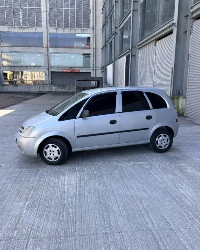 Chevrolet Meriva JOY 1.4 MPFI 8V Econoflex 5P 2011