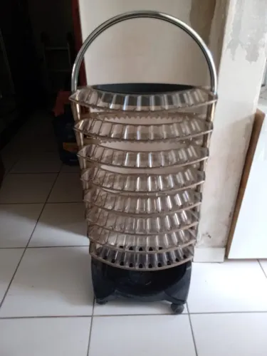 Expositor de esmaltes