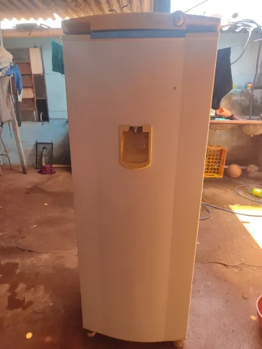 Vendo geladeira consul 