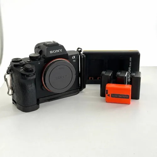 Câmera Sony Alpha 7 II