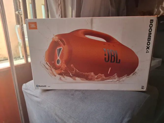 Jbl boombox 4 zerada com nota fiscal