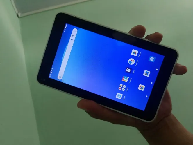 Vendo um tablet