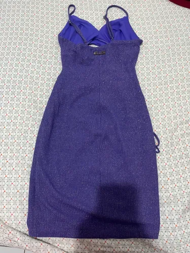 Vestido lilás com glitter Miller