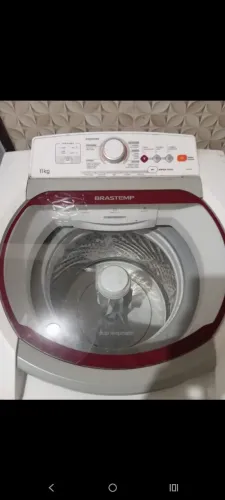 MÁQUINA DE LAVAR ROUPAS BRASTEMP COM DEFEITO 