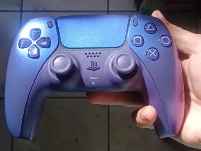 Vendo controles de PS5 Chroma Indigo novíssimo